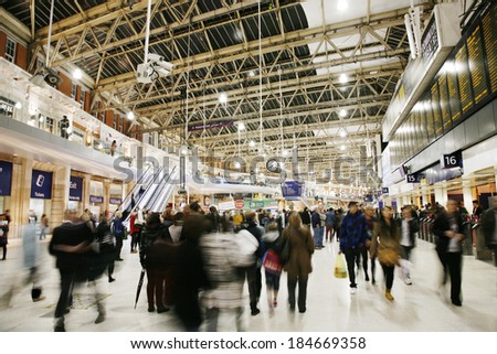 LONDON - OCT 13 : Inside view of Waterloo Station, since 1848, central London railway terminus, busiest railway terminus, served 91 million passenger between 2010 - 2011, on Oct 13, 2012, London, UK