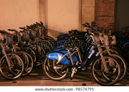 LONDON - NOV 1: Rental bicycles on Nov 1, 2010 in London, UK. London\'s bicycle sharing scheme, launched with 6000 bikes, 400 docking stations on 30 July 2010 to help ease traffic congestion.