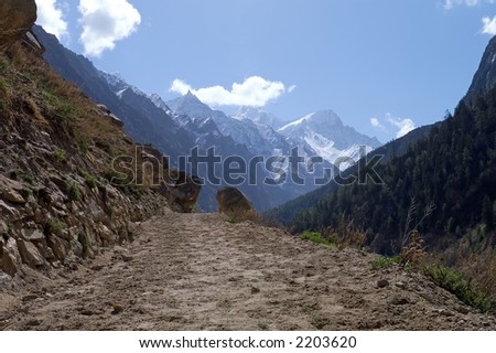 View onto valley of Ganga (Bhagirathi) river and footpath to Gomukh, which is place where Bhagirathi begins. India.