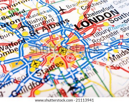 Close Up Of A Road Map Of London Stock Photo 21113941 : Shutterstock