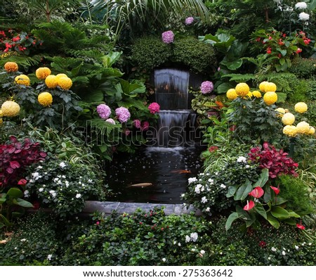 Butchart Garden on Vancouver Island, Canada. Luxury three-stage Fountain \