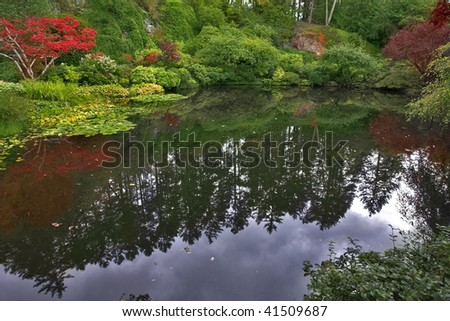 Lake in well-known gardens Butchart Gardens on island Vancouver