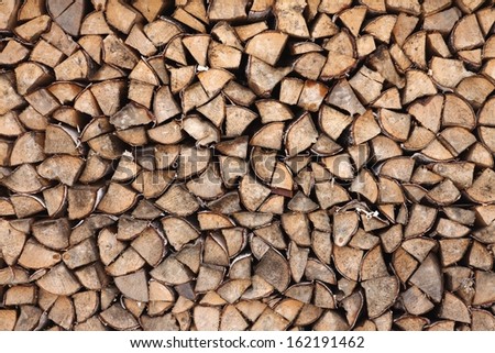 Pile of logs cut to pieces