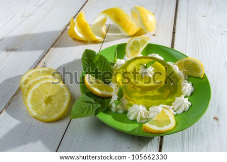Close-up of jelly with lemon and fresh mint