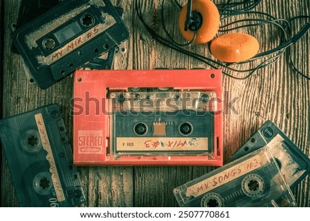 Similar – Foto Bild Retro-Audio-Kassette auf schwarzem Hintergrund