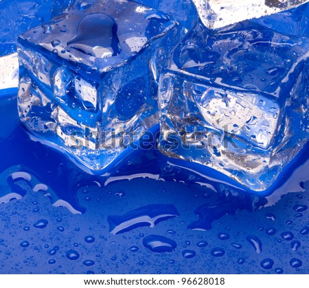 Thawing cubes of ice close up
