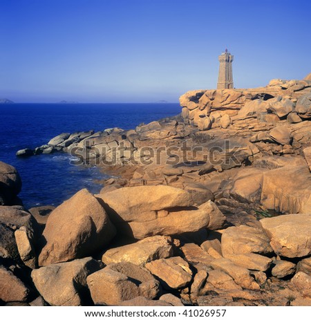 lighthouse at Pars Kamor Ploumanach Breton Corniche Cote de Granit Rose Cotes d Armor Brittany France Europe