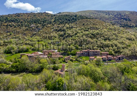 Irgo de Tor a town in the municipality of El Pont de Suert, in Alta Ribagorza, province of Lleida (Catalonia, Spain). Bohi Valley municipal term. Stok fotoğraf © 