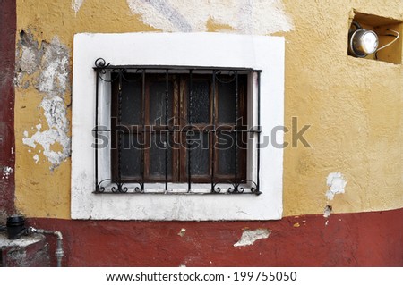 Old window, Front of an old mexican house - San Miguel de Allende Mexico