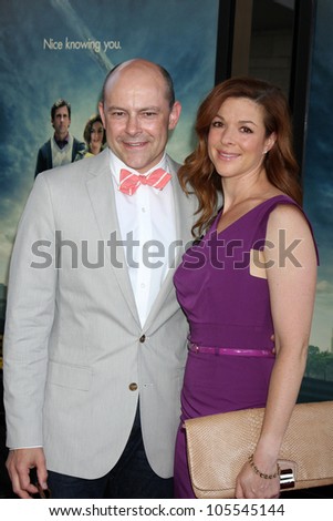 LOS ANGELES - JUN 18:  Rob Corddry arrives at the 