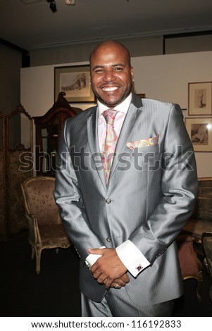 BEVERLY HILLS - OCT 19: Vincent Ward at the 50th Birthday Party for Evander Holyfield at Julians Auctions on October 19, 2012 in Beverly Hills, California