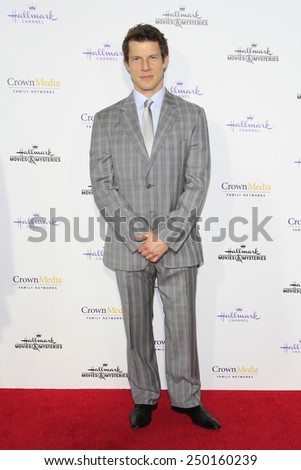 LOS ANGELES - JAN 8: Eric Mabius at the TCA Winter 2015 Event For Hallmark Channel and Hallmark Movies & Mysteries at Tournament House on January 8, 2015 in Pasadena, CA