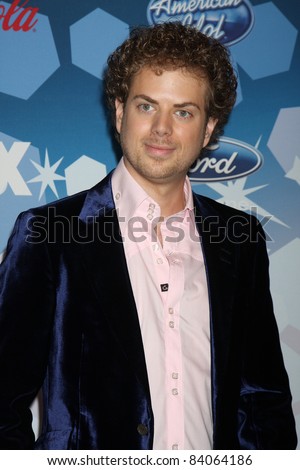 LOS ANGELES - MAR 11: Scott MacIntyre American Idol Top 12 Party for Season 9 held at the Industry Club on March 11, 2010 in Los Angeles, California