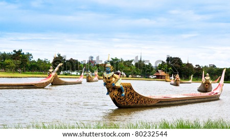 Thai royal barge, supreme art of Thailand