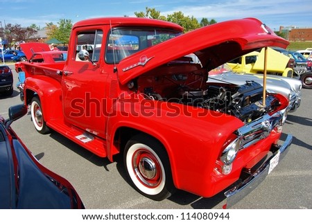FREDERICK, MD- SEPTEMBER 16: 1954 Ford F100 Pickup Truck on Sept. 16, 2012 in Frederick , MD USA. Alzheimer\'s Association Benefit Car Show at Motor Vehicle Administration in Maryland.