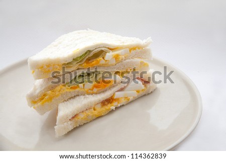 egg sandwich/sandwich