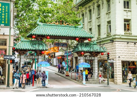 SAN FRANCISCO - APRIL 24: A Gateway Arch (Dragon Gate) on Grant Avenue at Bush Street in Chinatown on April 24, 2014 in San Francisco. It\'s the only authentic Chinatown Gate in North America.