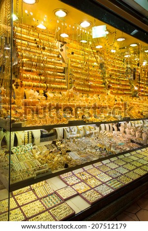 ISTANBUL, TURKEY - MAY 05: Grand Bazaar, Jewellery shop, May 05, 2014 in Istanbul, Turkey. Grand Bazaar. The largest indoor market in the world