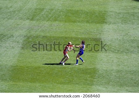 ben cousins and Jarrad McVeigh fight it out at the 2006 afl grand final