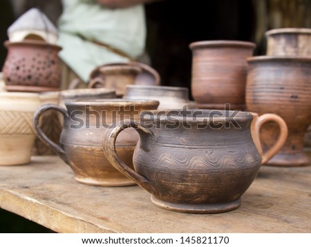 The handmade Loam pots in Moscow art festival
