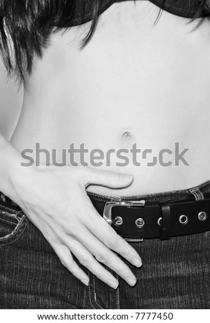 Belly button sexy waist in jeans