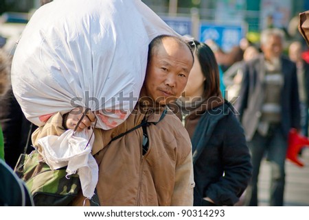 Guangzhou, China - January 15: Thousands Chinese People Leaving City ...