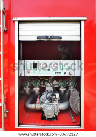 Water and foam pump engine close up