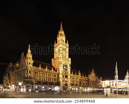 MUNICH, GERMANY - JULY 1, 2013: Nighttime at the town  square Marienplatz in front of the city hall building in Munich.