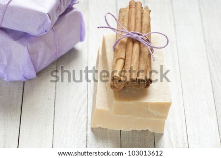 natural hand made soap with cinnamon rolls as a gift