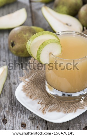 Portion of fresh made Pear juice