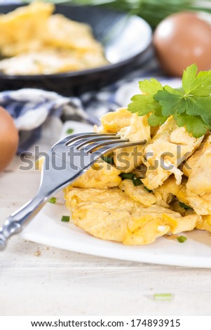 Scrambled Eggs with fresh eggs and herbs