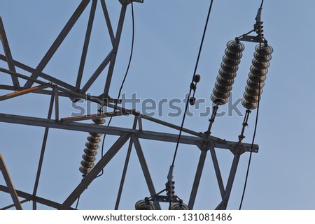 Support of power lines