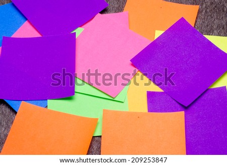 Disorganized empty colorful memo pad