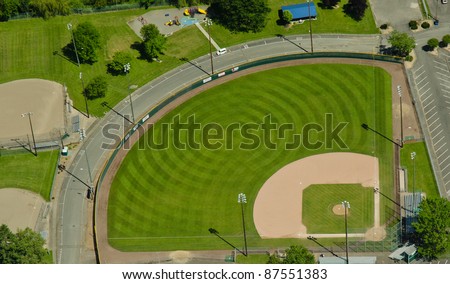 Circular mowing pattern in a baseball field