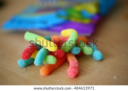 Coupons for rainbow worms