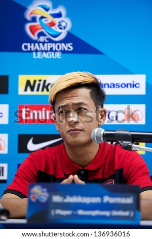 NONTHABURI,THAILAND-APRIL 29:Jakkapan Pornsai  of MTUTD. attends a press conference ahead of the AFC Champions League  MTUTD. and Urawa Red Diamonds on Apr 29,2013 in,Thailand.