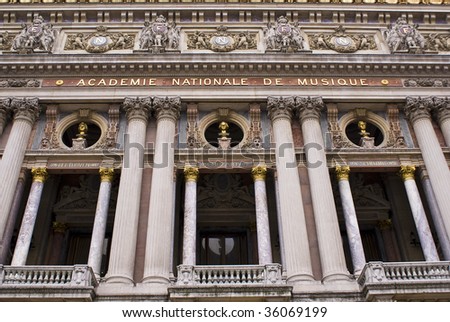 Paris opera house closeup