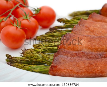Bacon-Wrapped grilled asparagus  with fresh tomatoes
