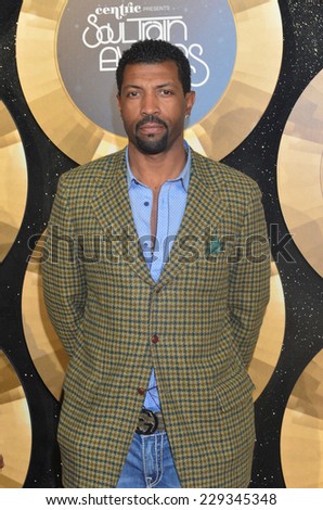 LAS VEGAS - NOV 07 : Actor Deon Cole attends the 2014 Soul Train Music Awards at the Orleans Arena on November 7, 2014 in Las Vegas, Nevada.