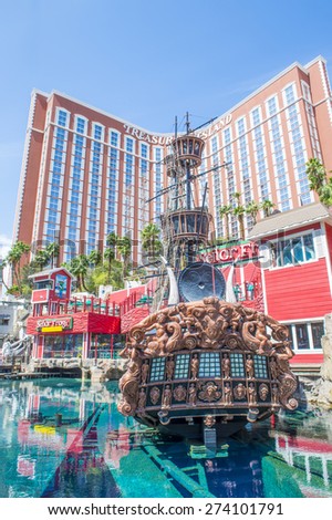 LAS VEGAS - APR 23 : Treasure Island hotel and casino on April 23 , 2015 in Las Vegas.  This Caribbean themed resort has an hotel with 2,884 rooms.
