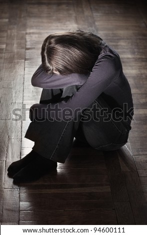 Young Girl Sitting On The Grungy Floor Crying Stock Photo 94600111 ...