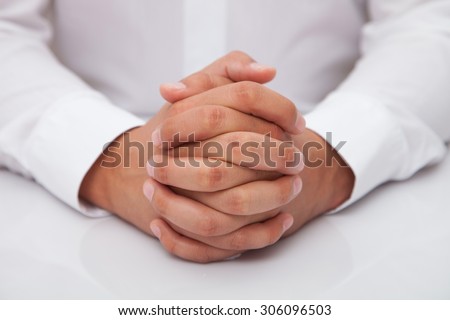 Selective focus on the front fingers on male hands