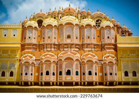 Hawa Mahal palace (Palace of the Winds), internal court facade, Jaipur, Rajasthan, India