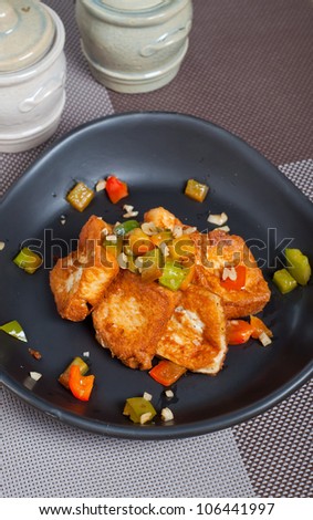salt and pepper fried tofu