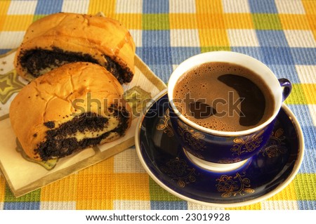 Black coffee with poppy seed buns