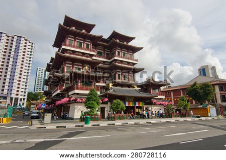 CHINA TOWN ,SINGAPORE : May 15 ,2015: Buddha Toothe Relic Temple ,China Town area in Singapore where Chinese people come to do activity together in this area.