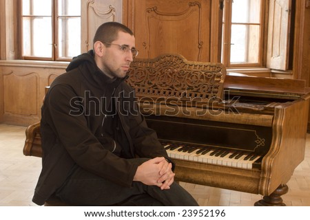 portrait of piano player