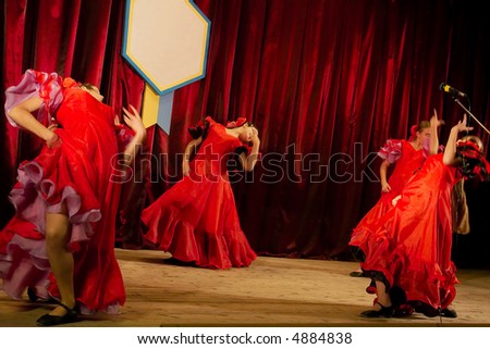 \'Spanish circle\' - four Ukrainian girls perform Spanish traditional dance. Shot in Ukraine