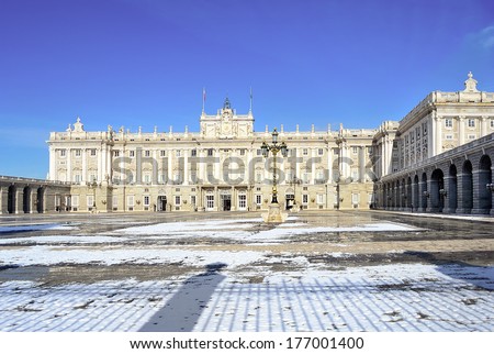 MADRID, SPAIN - JAN 11: View of the Royal Palace of Madrid in a snowy day, on January 11, 2010. Madrid, Spain