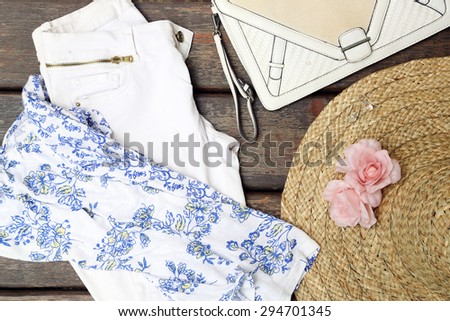 Girly summer outfit